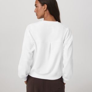 VW2068WHT_SP26_W_LAYERS_BACK_6.jpg