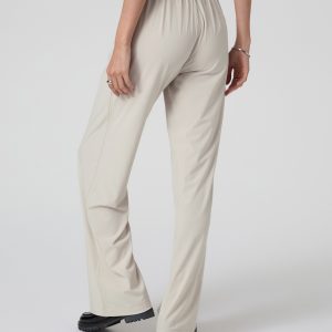 VW4086-SSHR_SP25_W_ECOMM_BOTTOMS_BACK_3.jpg